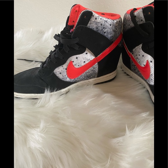 nike wedge shoes